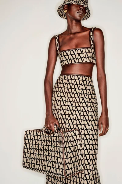 Look 20